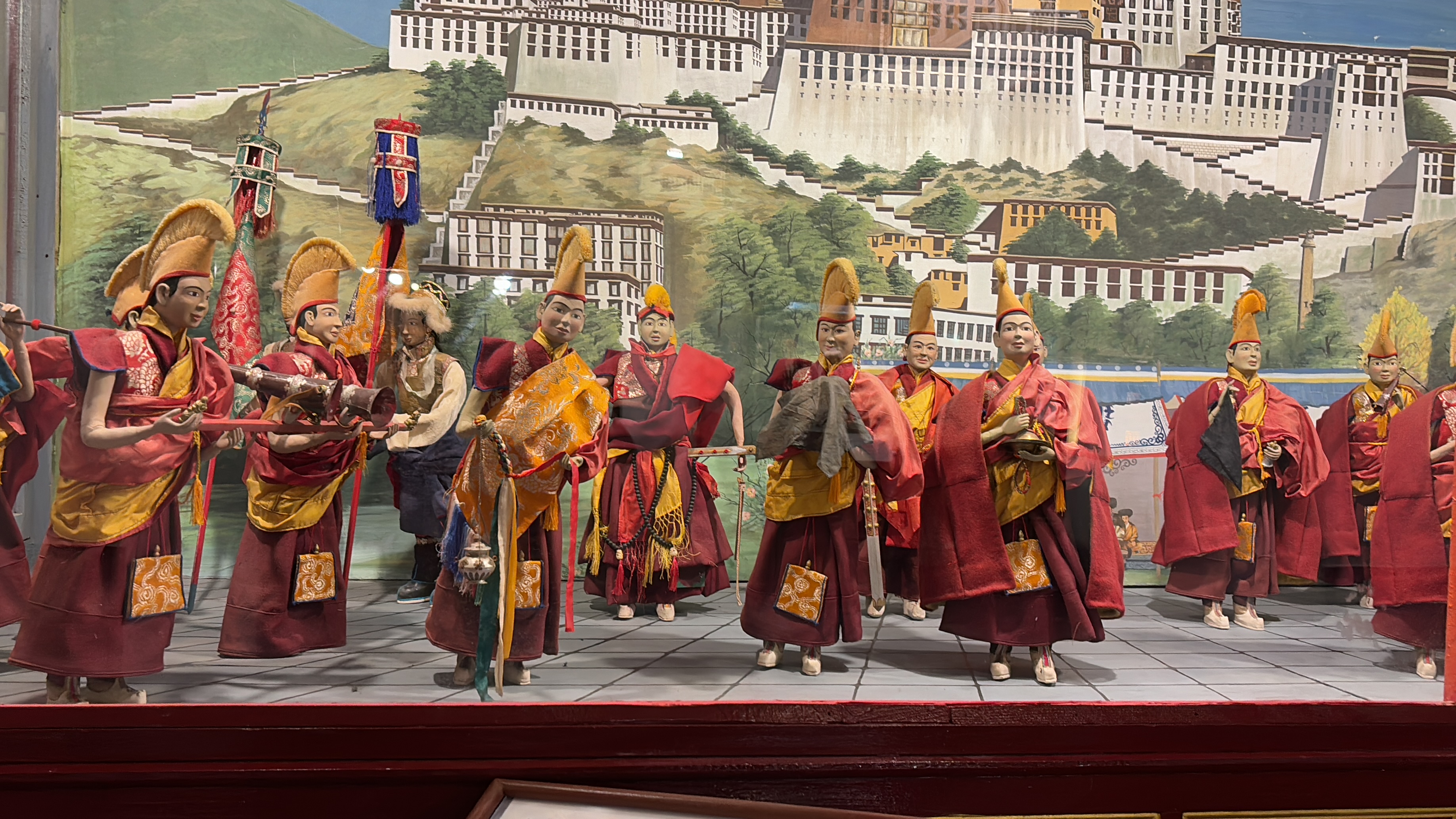 Depiction of lifestyle and attire through models at the institute