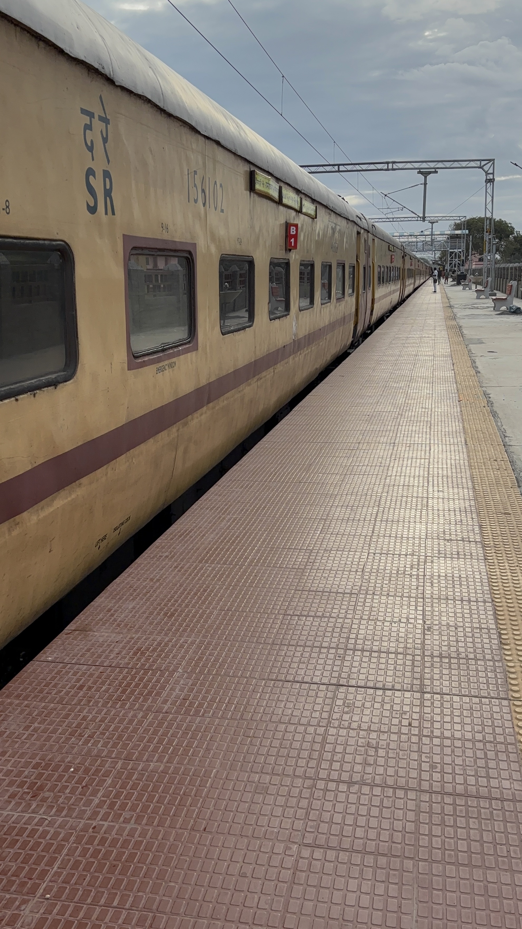The Mandappam train station that we disembarked on