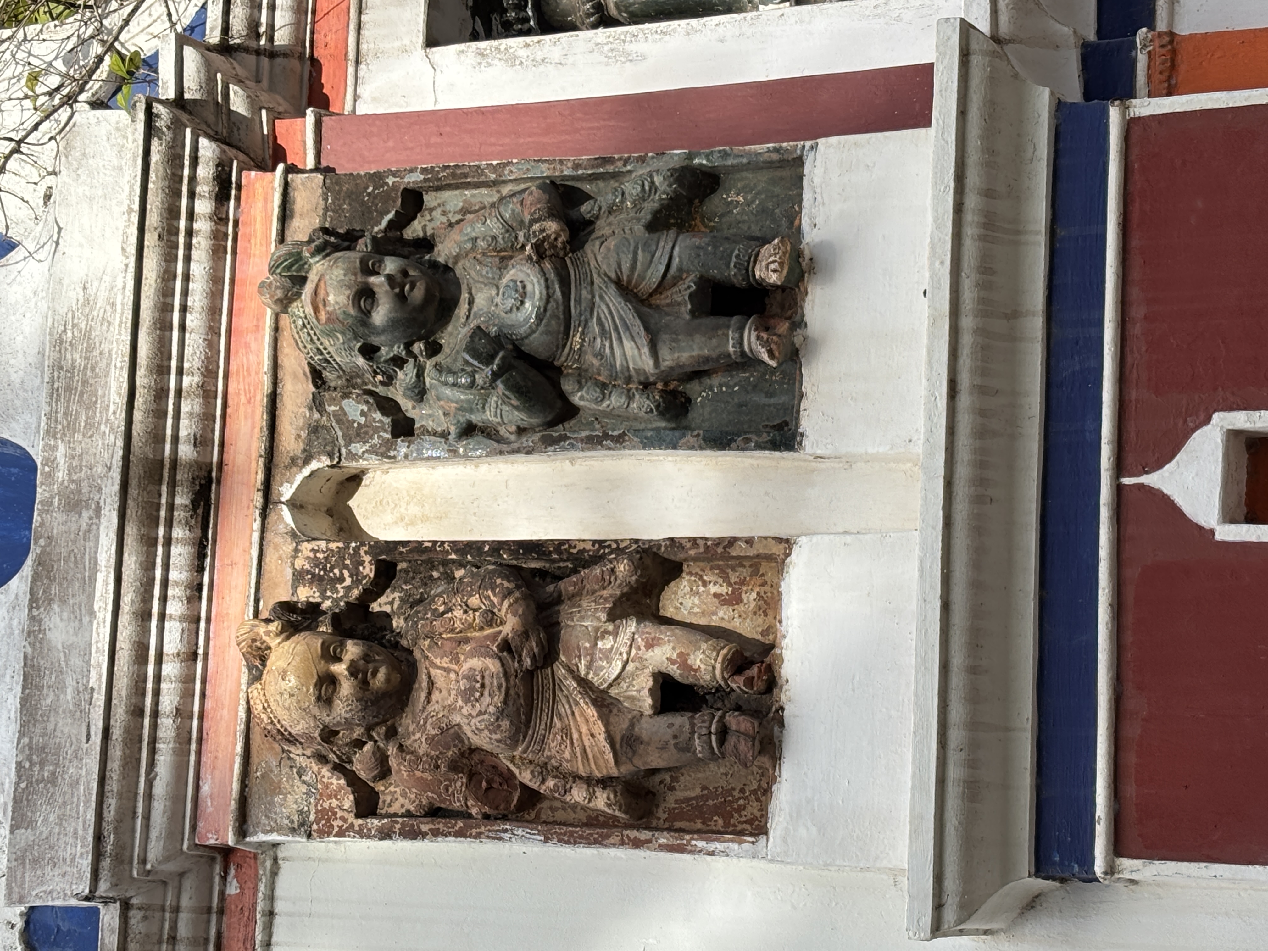 Burma idols in the vila due to south east asian influence
