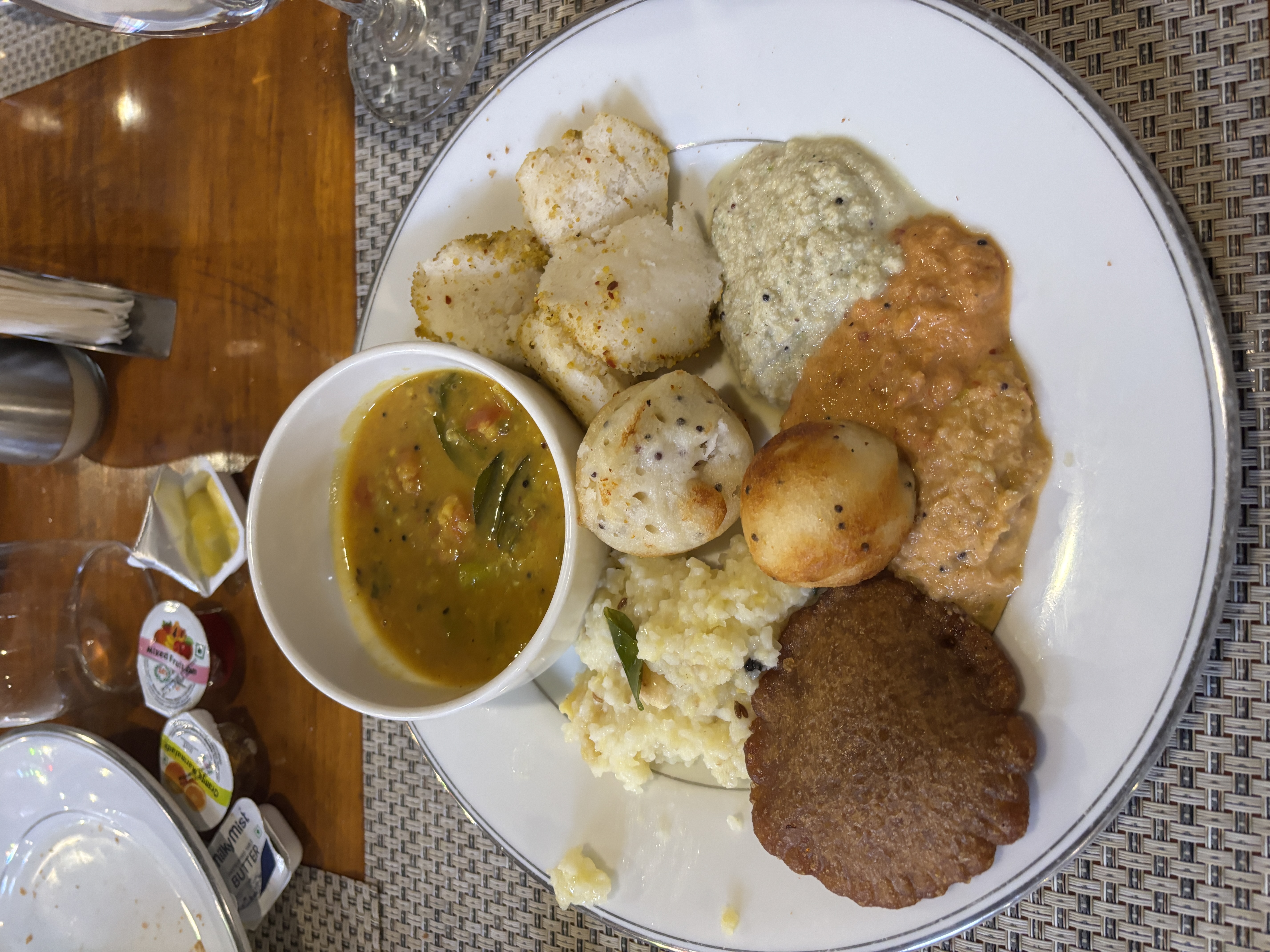 The last buffet breakfast at the Chidambaram vilas