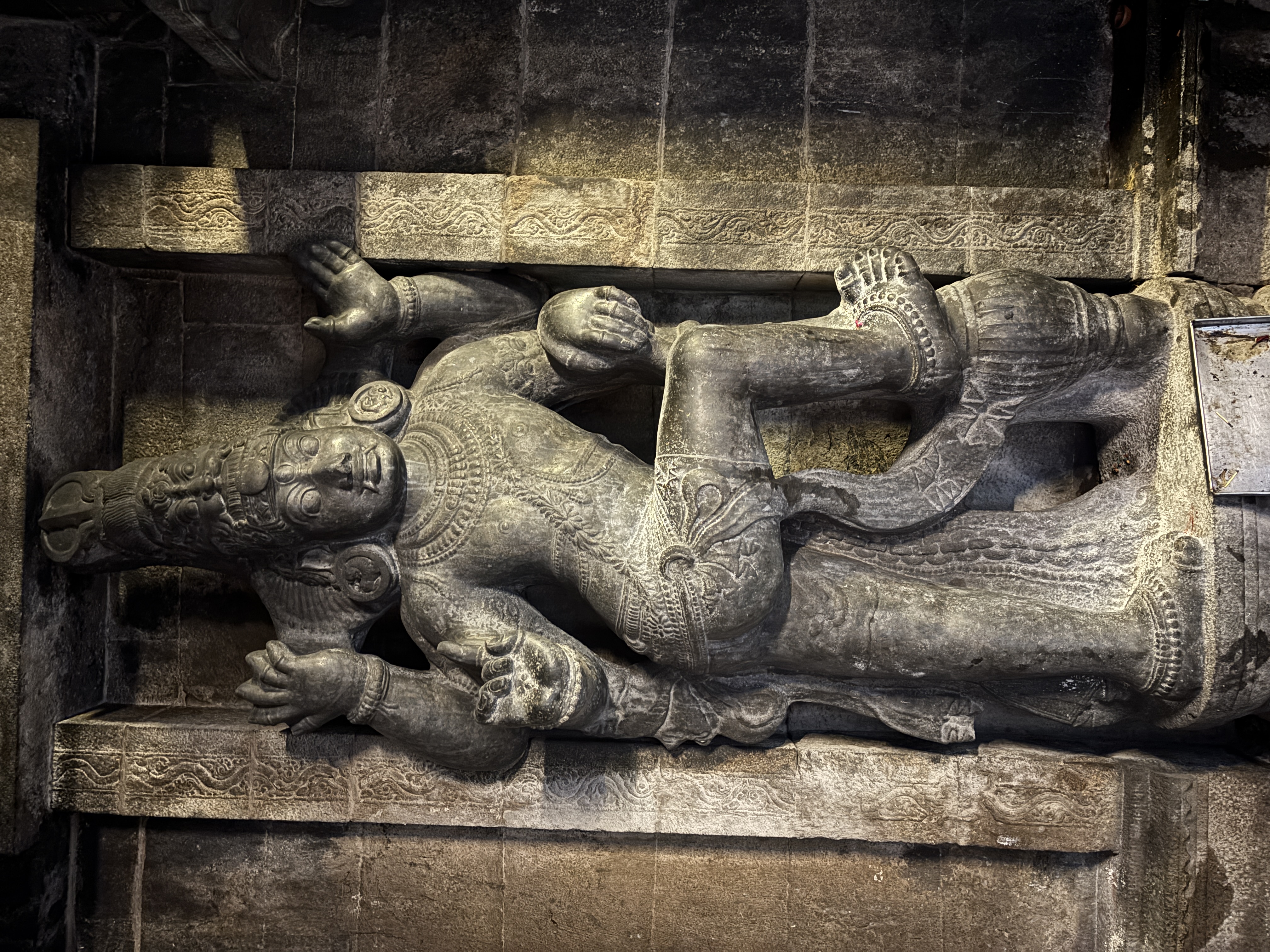 More carvings in Airavatesvara temple